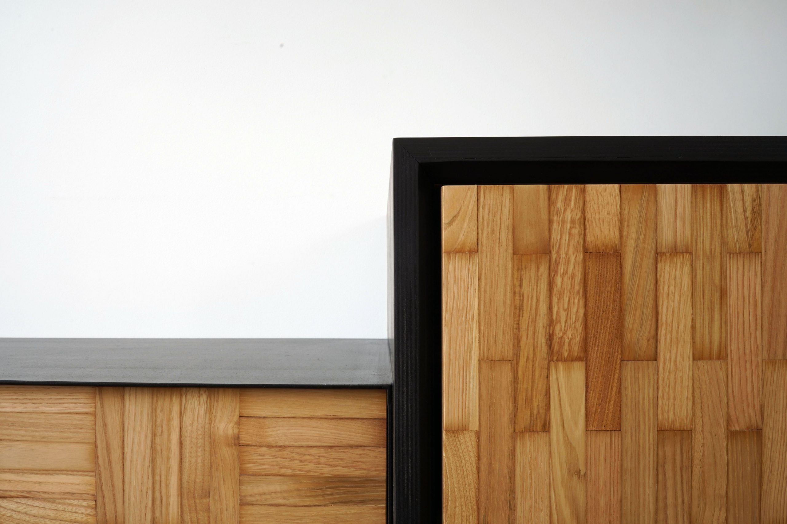 DETAIL DROITE