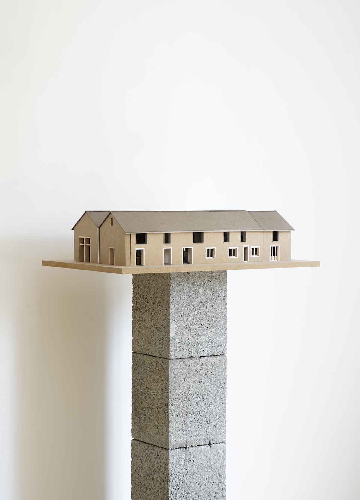 A2302_COM_MAQUETTE ZOOM
